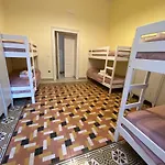 A I R H1o Hostel