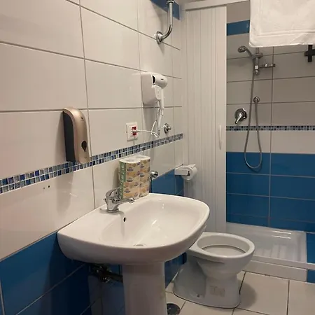A I R H1o Nápoly